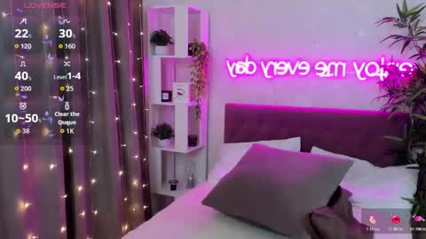 Kate online show from 02.15.26