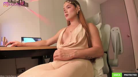 Snapshot of katycatt chatting on 11.01.25 Nataly online show from 11.01.25