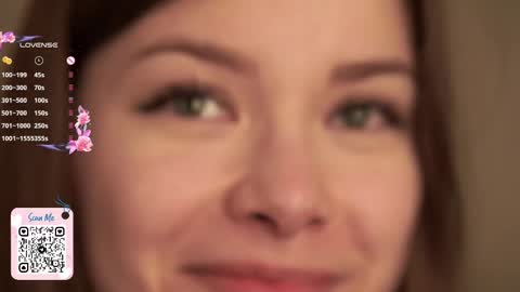 Mia  Lovense is active Private is Open online show from 02.21.25