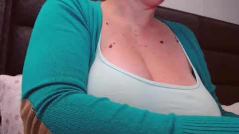 Katy online show from 10.21.25