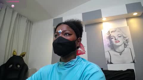 Snapshot of kavya_suri_ chatting on 02.11.26 Kavya online show from 02.11.26