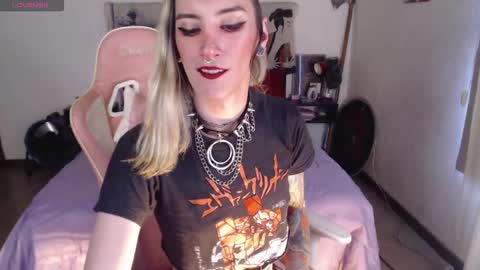 luna   online show from 10.28.25