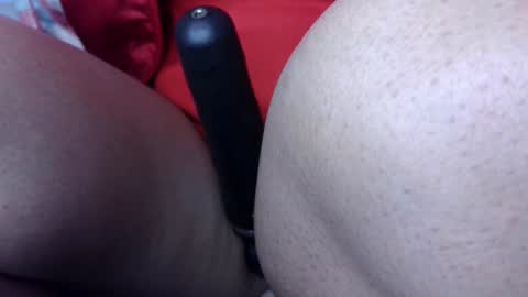  Khawit  online show from 12.28.24