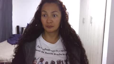  Khawit  online show from 11.07.25