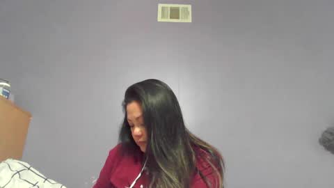 Kaya Sweetz online show from 02.11.25