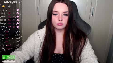 Snapshot of kayacherry chatting on 02.01.25 Alice online show from 02.01.25