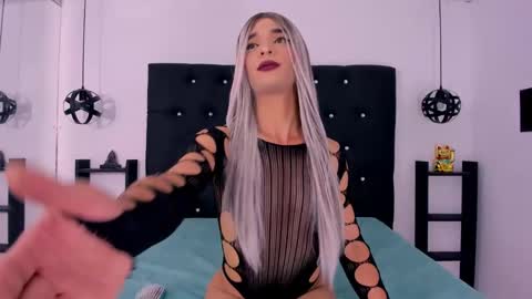 Cattleya stone online show from 01.11.25