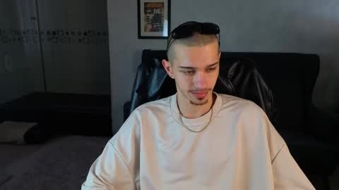 KaydenDrew online show from 04.11.26