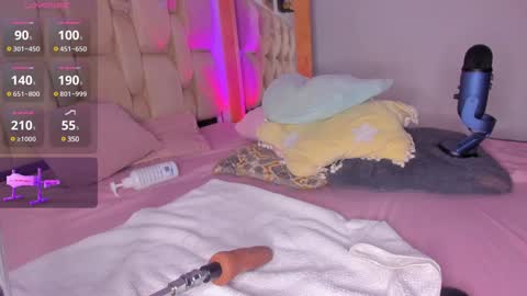 Snapshot of kayla_ada chatting on 02.04.25 Kayla online show from 02.04.25