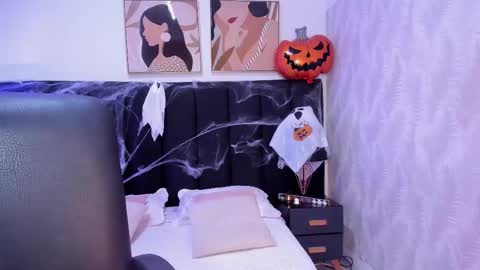 Kayla  online show from 11.01.25