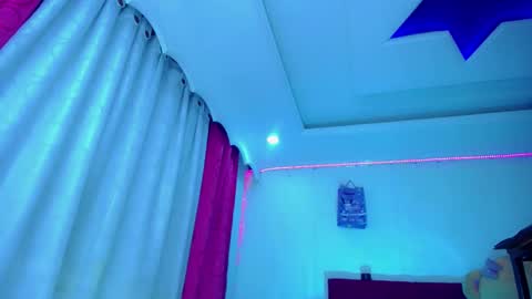 Snapshot of kayla_sexx chatting on 05.03.26 kayla_sexx online show from 05.03.26