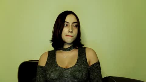 kayla online show from 12.16.25