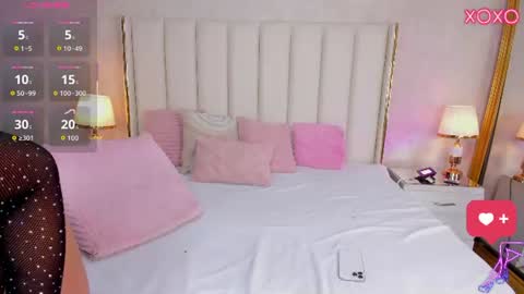 Snapshot of kayladavies_ chatting on 06.16.26 kayladavies_ online show from 06.16.26