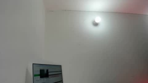 Snapshot of kaylanee_ chatting on 11.20.25 Kaylane online show from 11.20.25