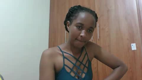 kaylar online show from 04.04.26