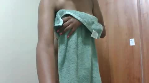 kaylar online show from 04.18.26