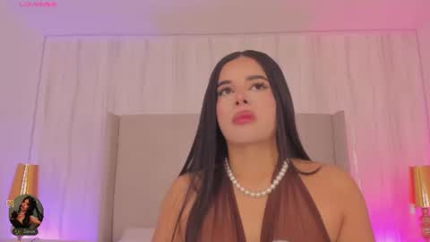 Snapshot of kaylarossi chatting on 06.17.26 Kayla online show from 06.17.26