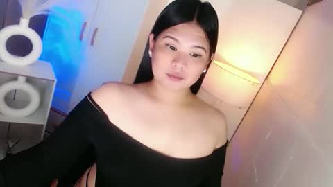 Y O U R        F U T U R E       K A Y L E E  online show from 03.13.26