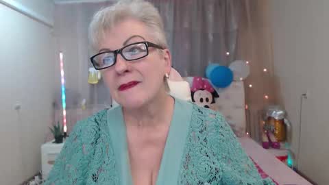 kaylesmoll online show from 10.02.25