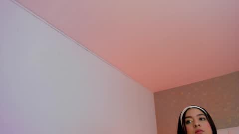 Snapshot of kayliebrooks chatting on 11.22.25 kayliebrooks online show from 11.22.25