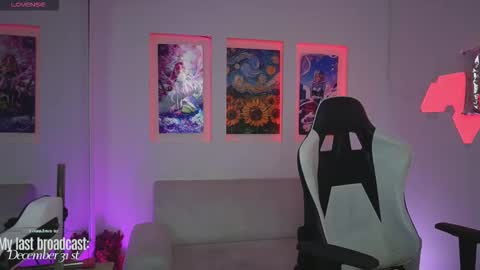 Kayra online show from 12.22.25