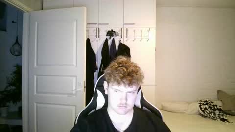 Aatu online show from 12.02.25