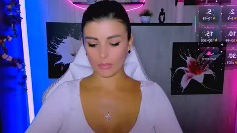 kayworl online show from 10.28.25