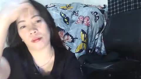 Kazzandra online show from 10.22.25