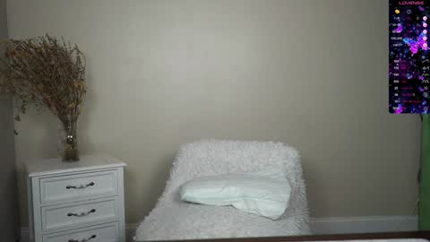 EliandKylie online show from 12.17.24