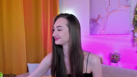 Snapshot of ke1ly_powell chatting on 11.26.25 Kelly GMT 2 Su We Th Fr Sa 0300AM-09-00AM online show from 11.26.25