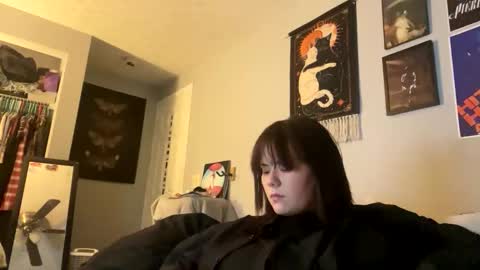 Snapshot of kearianwat chatting on 05.26.26 kearianwat online show from 05.26.26