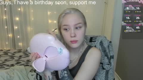 Seb Polly Roxy Jonny online show from 02.02.25