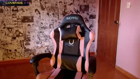 Kimk online show from 02.04.25