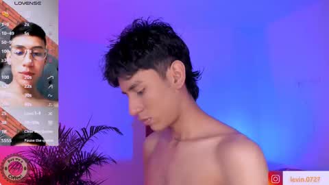 Snapshot of keiner_smith chatting on 09.22.25 Alejandro Gonzalez online show from 09.22.25