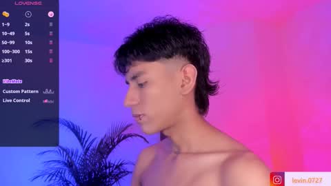 Snapshot of keiner_smith chatting on 10.10.25 Alejandro Gonzalez online show from 10.10.25