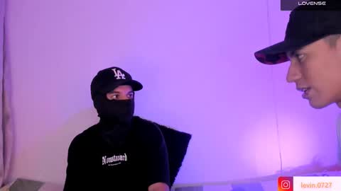 Snapshot of keiner_smith chatting on 11.22.25 Alejandro Gonzalez online show from 11.22.25