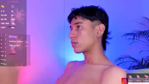 Snapshot of keiner_smith chatting on 11.30.25 Alejandro Gonzalez online show from 11.30.25