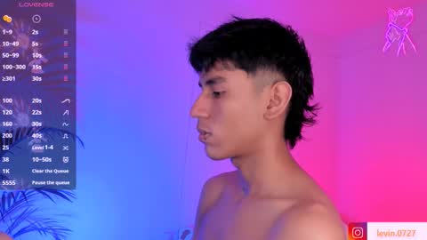 Snapshot of keiner_smith chatting on 12.20.25 Alejandro Gonzalez online show from 12.20.25