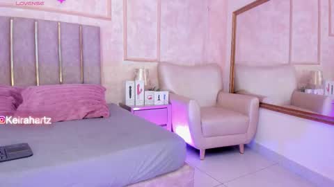 keirahartz online show from 11.28.25