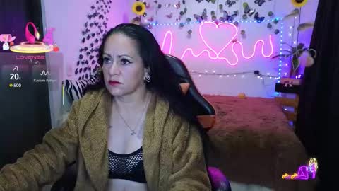 keka_teiku online show from 10.05.25