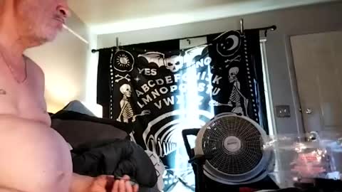 Snapshot of kellasjeffrey chatting on 06.19.26 kellasjeffrey online show from 06.19.26