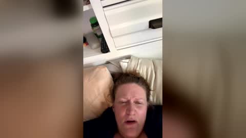 kellilyn1081187 online show from 03.21.26