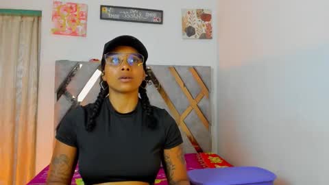 kelly__thomson online show from 01.18.26