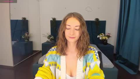 Snapshot of kelly_xo chatting on 12.06.24 Kelly XO online show from 12.06.24