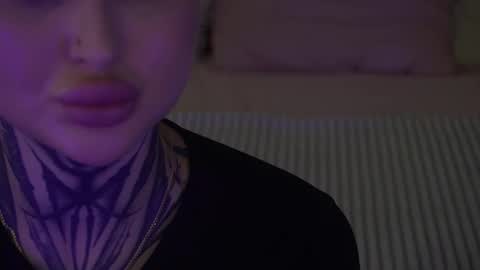 Kelly online show from 11.04.25