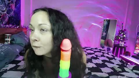 Kelly online show from 12.28.24