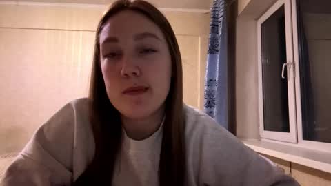 Mia online show from 10.20.25