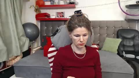 kelly online show from 02.05.26