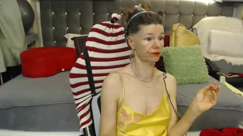 kelly online show from 06.04.26