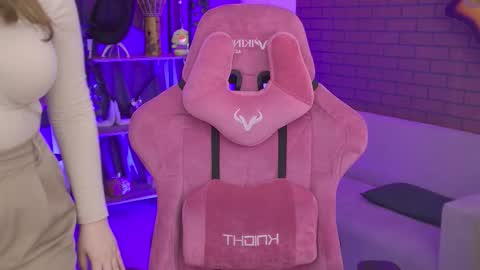 kelly online show from 02.04.26